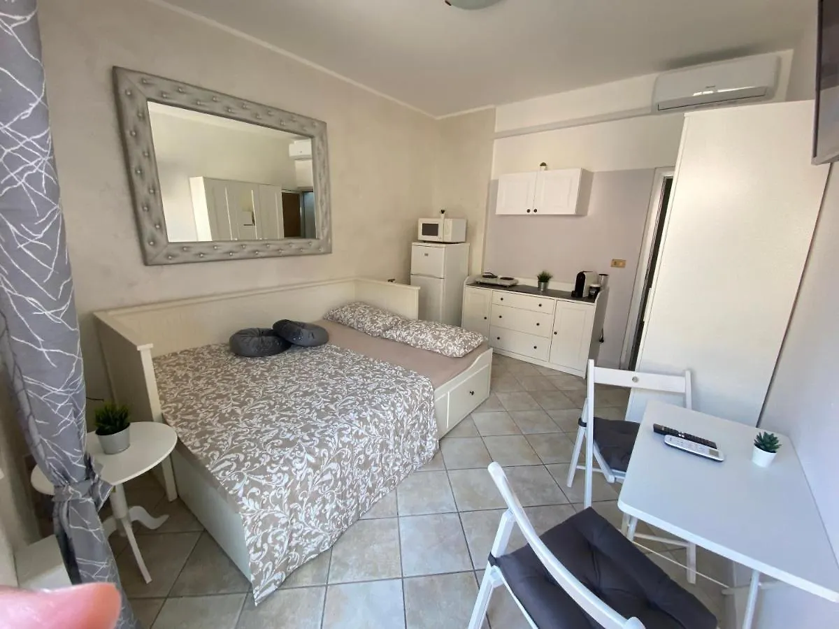 Casa A Schiera Vicino Al Mare E Fiera Apartment Rimini Italy